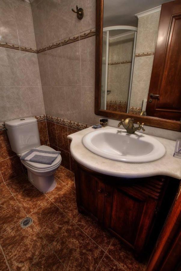 Isaris Hotel Isaraiko Spiti Agia Theodora מראה חיצוני תמונה