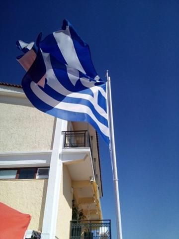 Isaris Hotel Isaraiko Spiti Agia Theodora מראה חיצוני תמונה