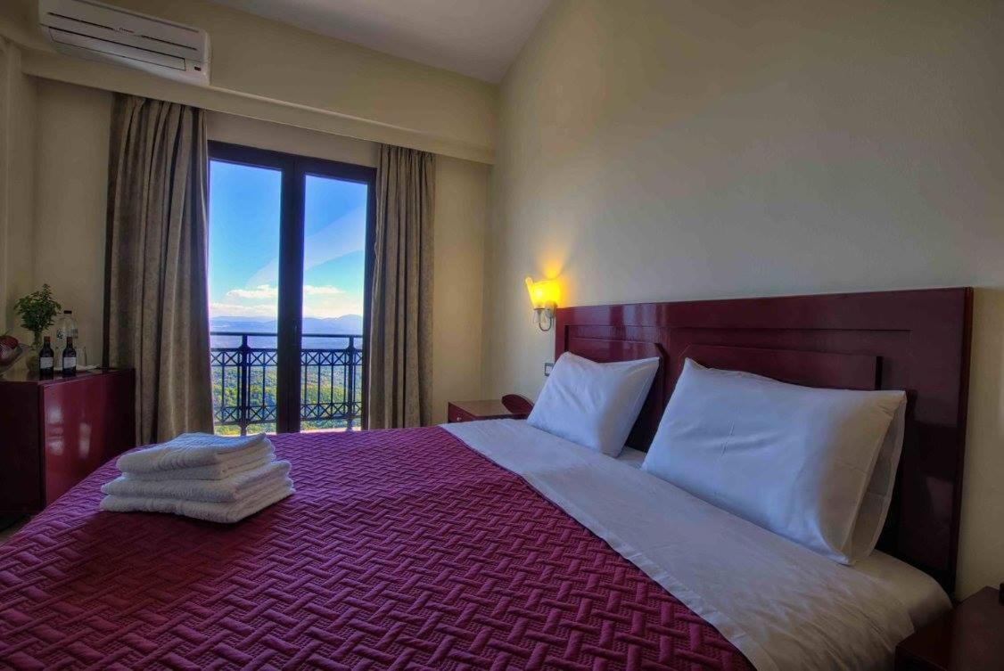 Isaris Hotel Isaraiko Spiti Agia Theodora מראה חיצוני תמונה
