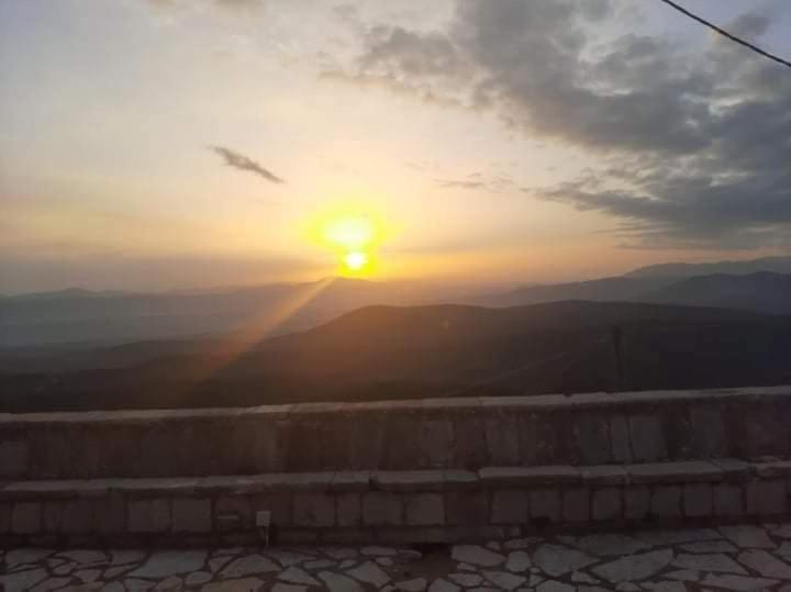 Isaris Hotel Isaraiko Spiti Agia Theodora מראה חיצוני תמונה